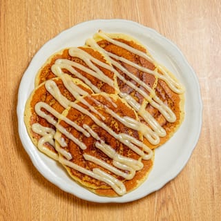 Cinnamon Bun Pancakes