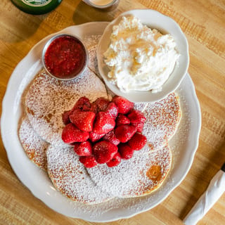 Strawberry Pancakes*