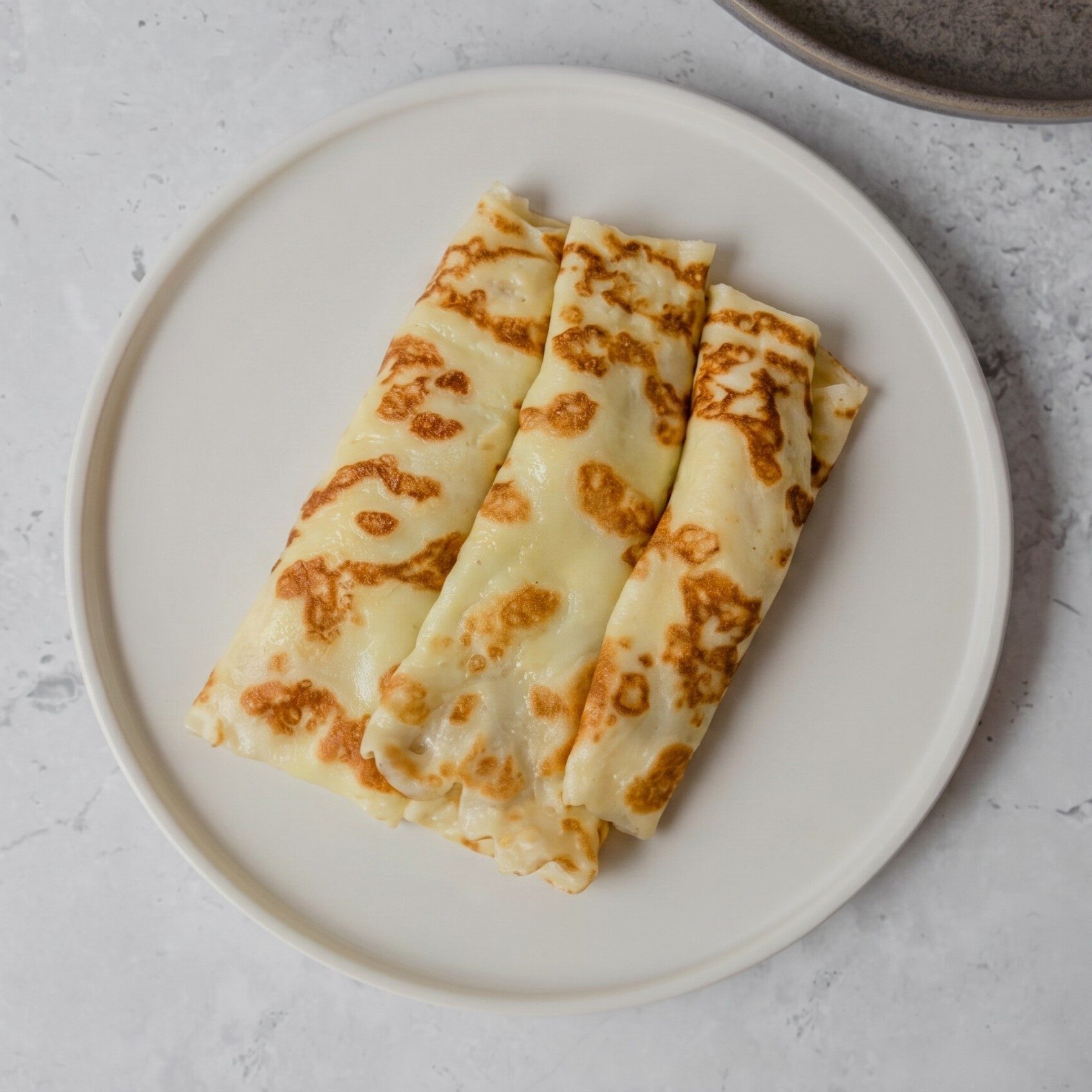 Shells / Plain Crepes.